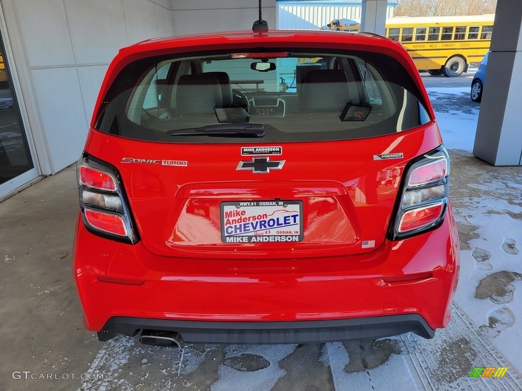 2018 Sonic Premier Hatchback - Red Hot / Jet Black photo #5