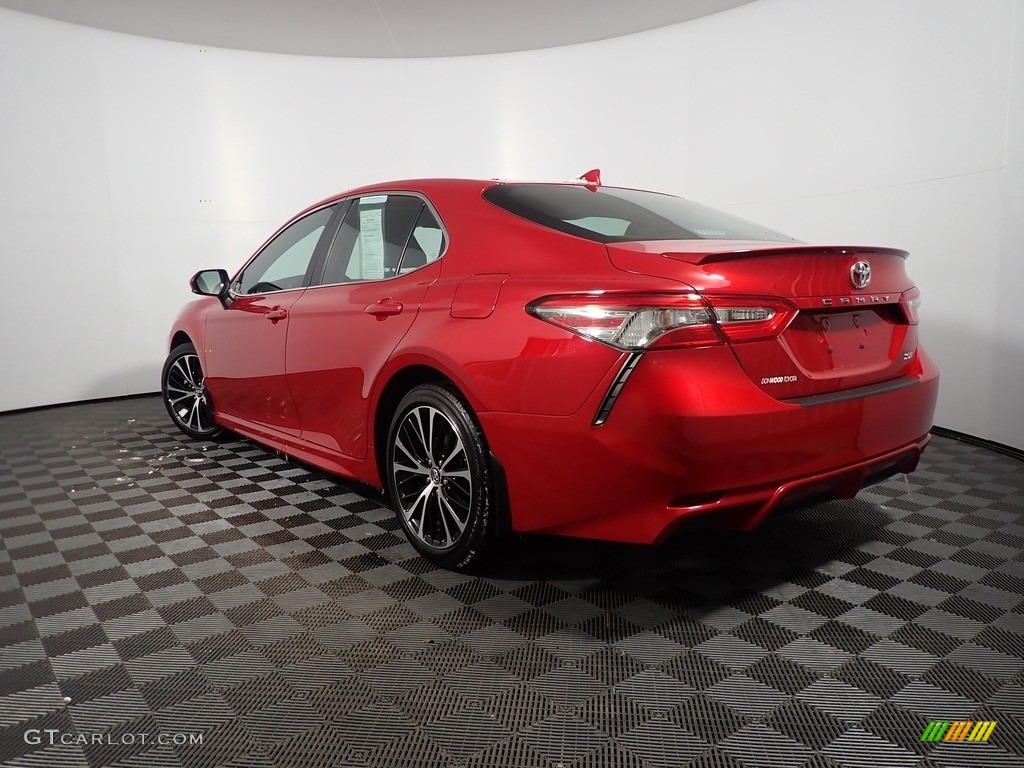 2019 Camry SE - Supersonic Red / Black photo #12