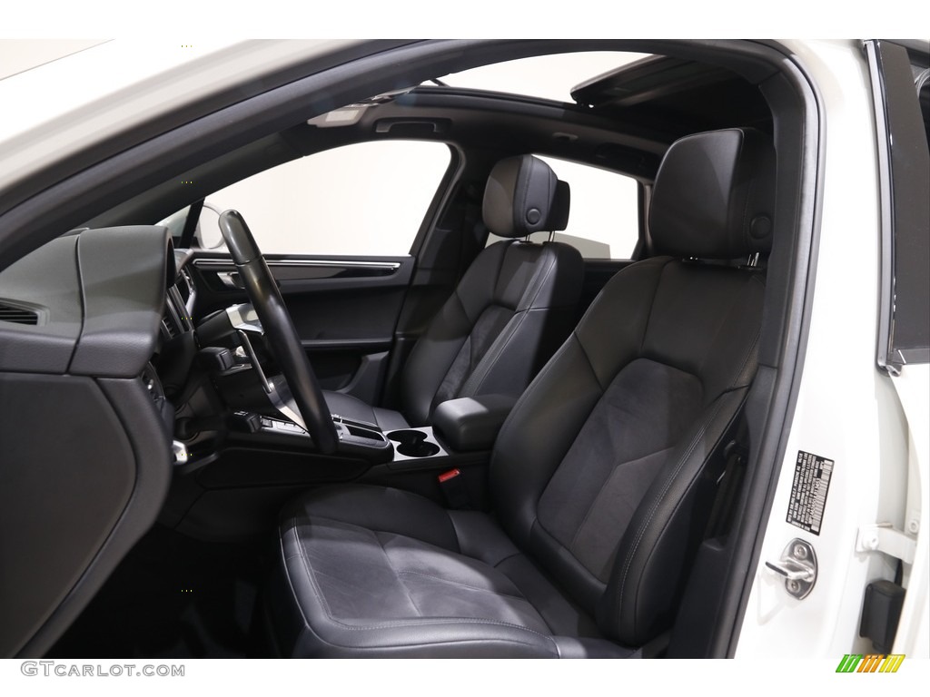 2018 Macan  - White / Black photo #5