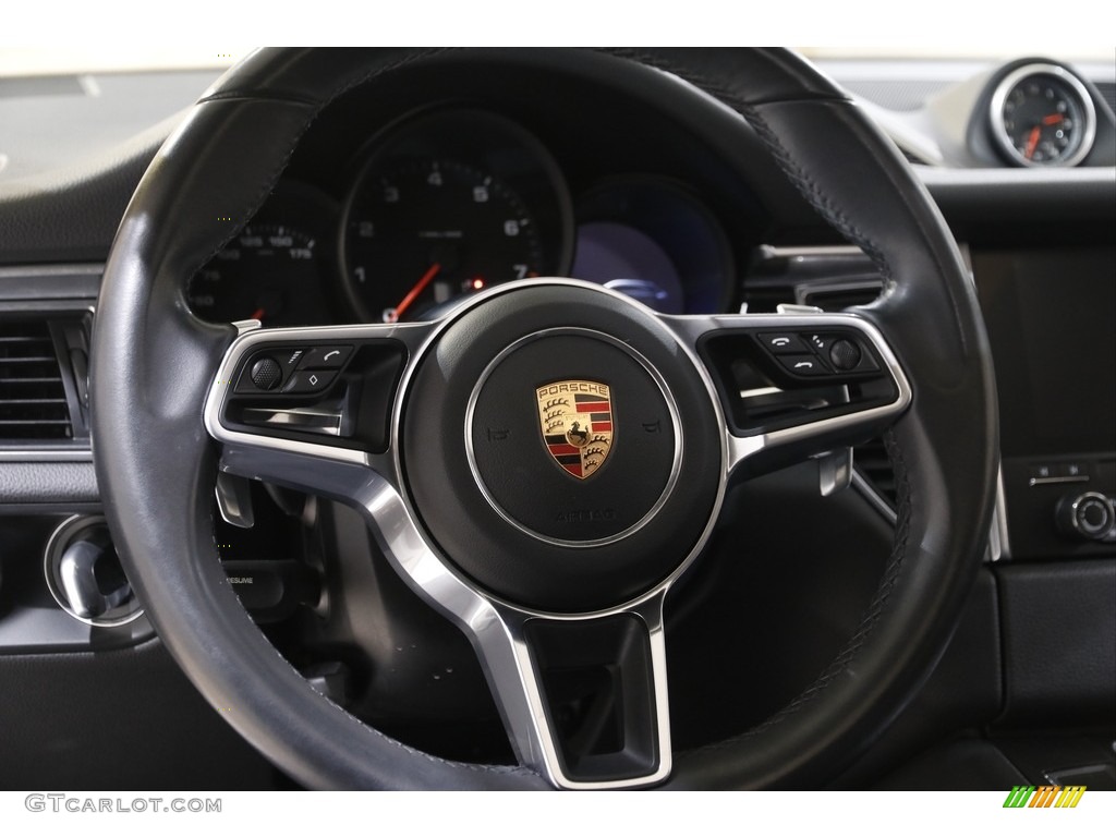 2018 Macan  - White / Black photo #8