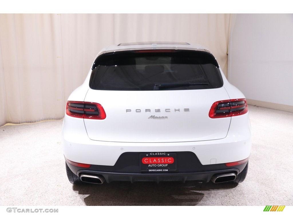 2018 Macan  - White / Black photo #21