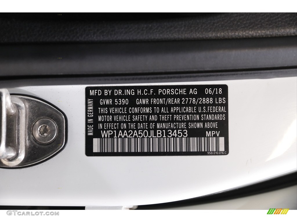 2018 Macan  - White / Black photo #23