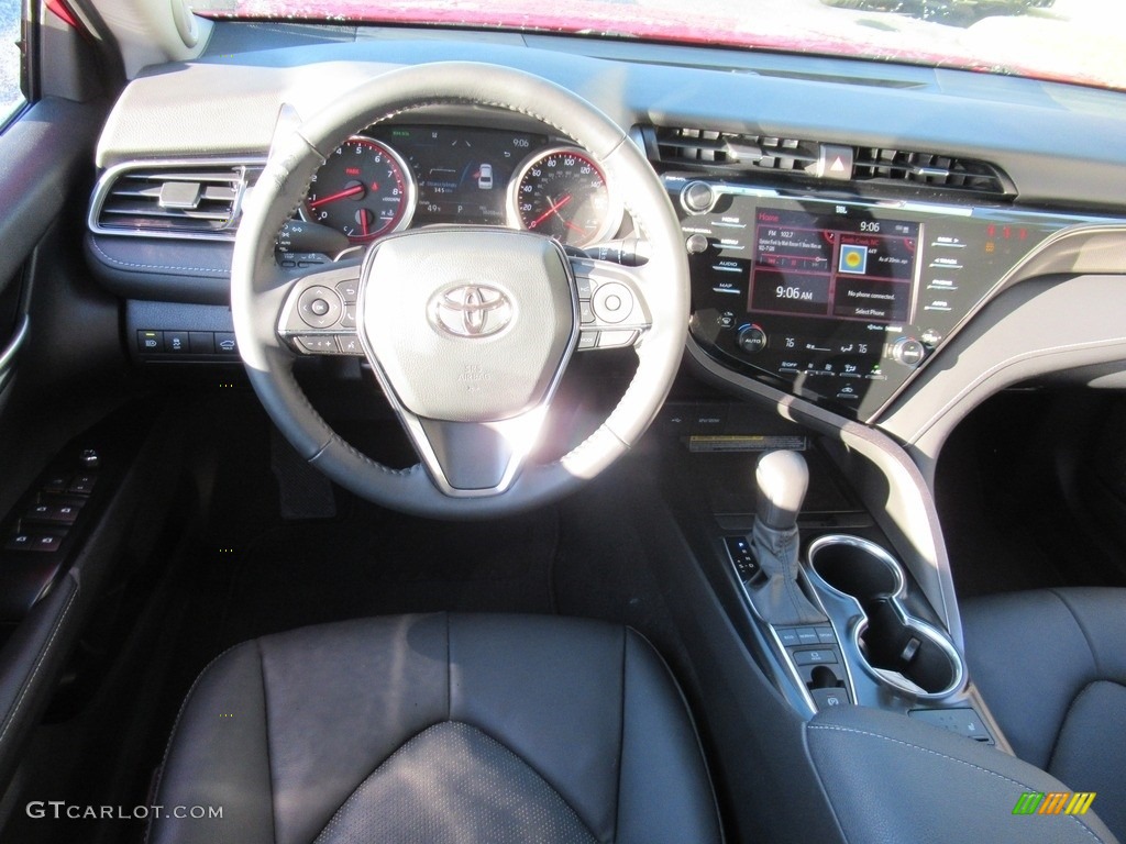 2020 Camry XSE - Supersonic Red / Black photo #15