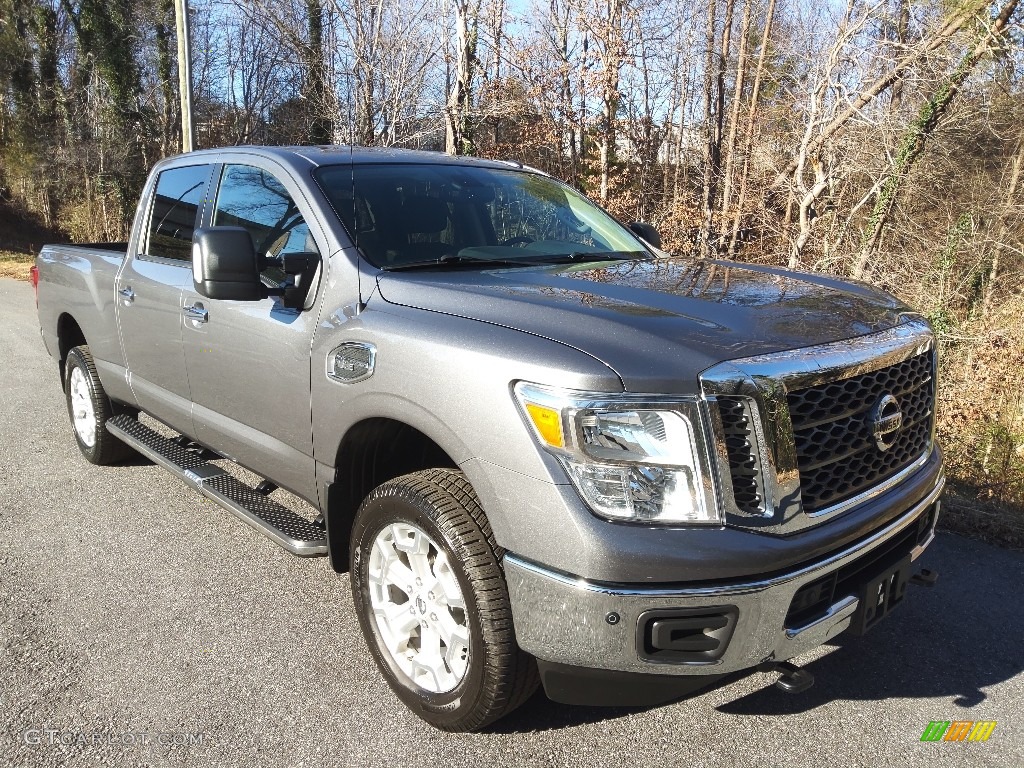 2018 TITAN XD SV Crew Cab 4x4 - Gun Metallic / Black photo #4