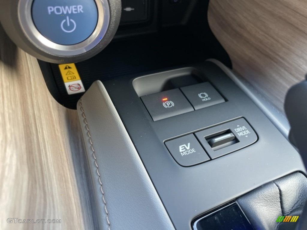 2021 Toyota Venza Hybrid XLE AWD Controls Photo #143537235