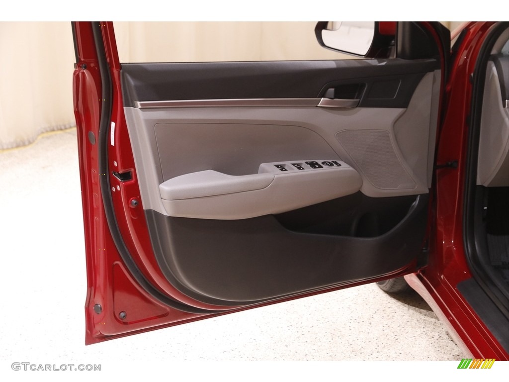 2019 Elantra SE - Scarlet Red / Gray photo #4