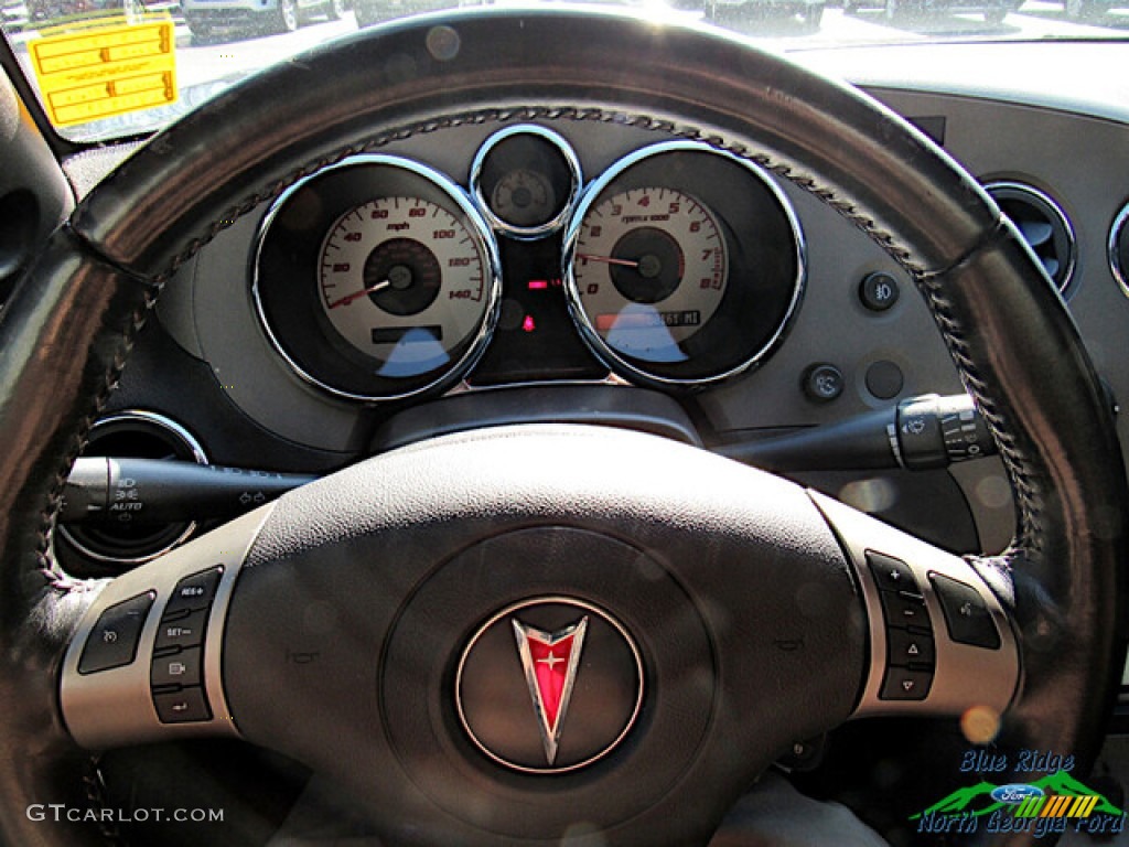 2006 Solstice Roadster - Mysterious Black / Ebony photo #7