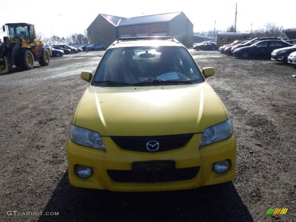 2002 Protege 5 Wagon - Vivid Yellow / Off Black photo #2