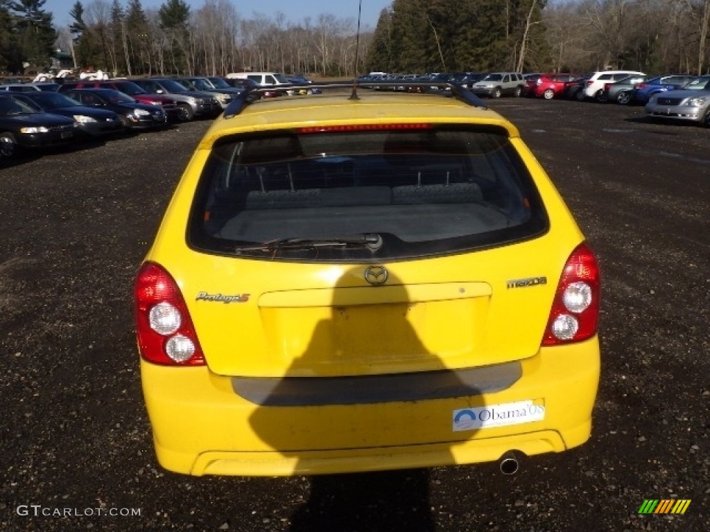 2002 Protege 5 Wagon - Vivid Yellow / Off Black photo #5