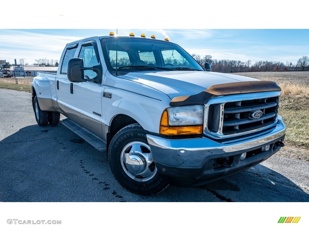 2001 F350 Super Duty Lariat Crew Cab Dually - Oxford White / Medium Parchment photo #1