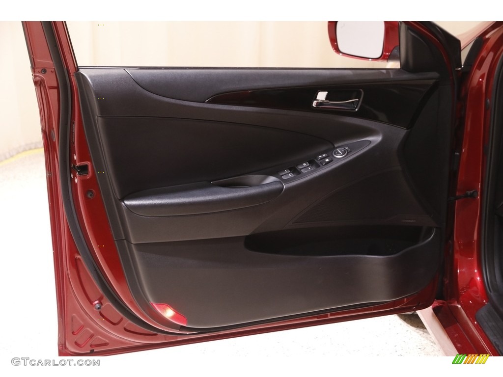2014 Sonata SE - Venetian Red / Black photo #4