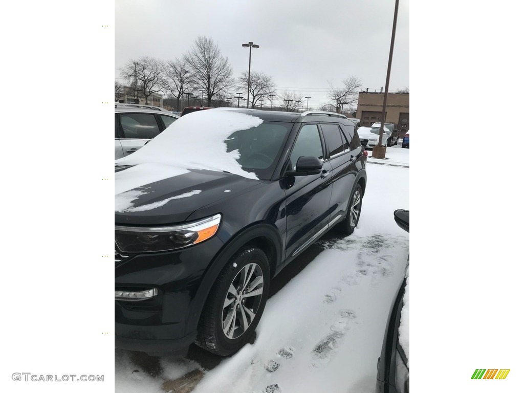 2020 Explorer Platinum 4WD - Agate Black Metallic / Ebony photo #3