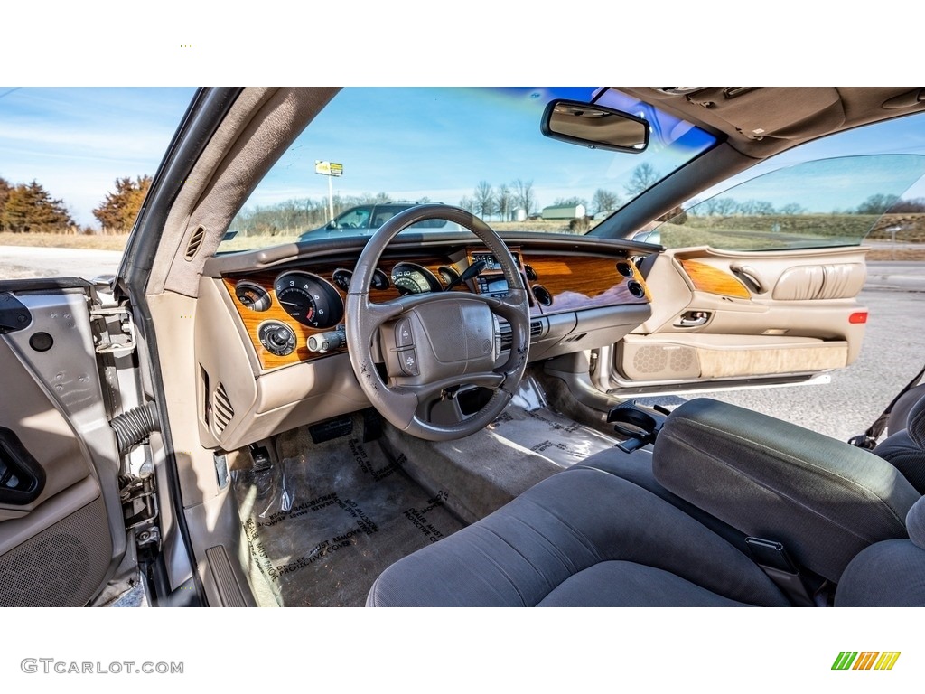 Taupe Interior 1996 Buick Riviera Coupe Photo #143544208