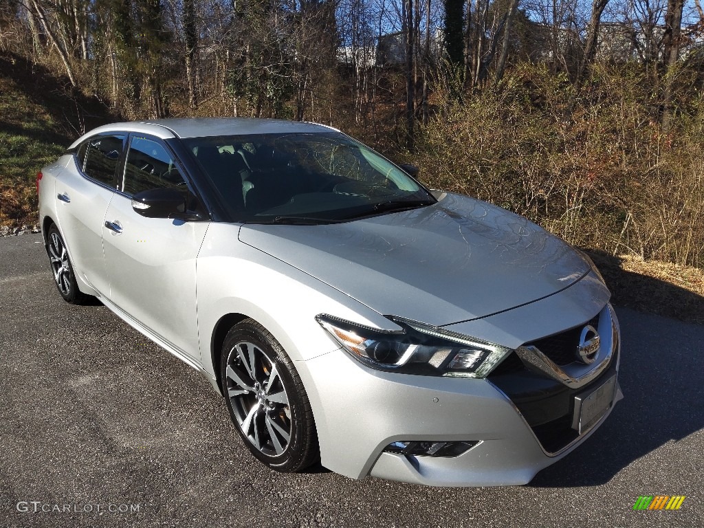 2017 Maxima SV - Brilliant Silver / Charcoal photo #4