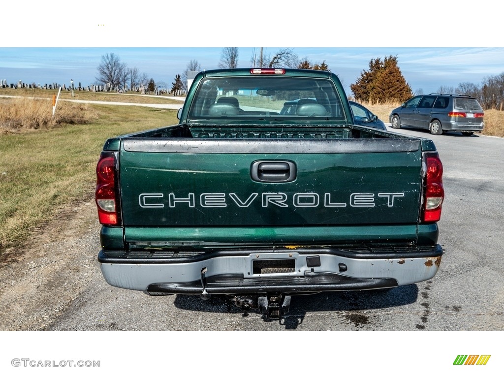 2004 Silverado 1500 Work Truck Extended Cab - Dark Green Metallic / Dark Charcoal photo #5