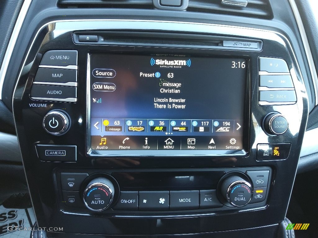 2017 Maxima SV - Brilliant Silver / Charcoal photo #23