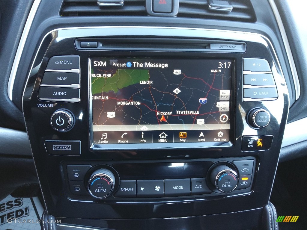 2017 Maxima SV - Brilliant Silver / Charcoal photo #24
