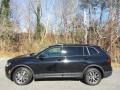 Deep Black Pearl 2021 Volkswagen Tiguan S