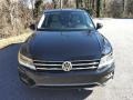 Deep Black Pearl - Tiguan S Photo No. 4