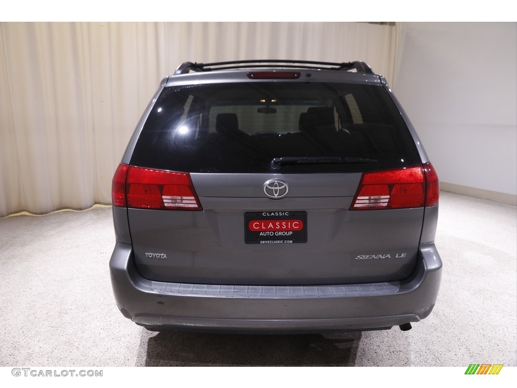 2005 Sienna LE - Phantom Gray Pearl / Taupe photo #17