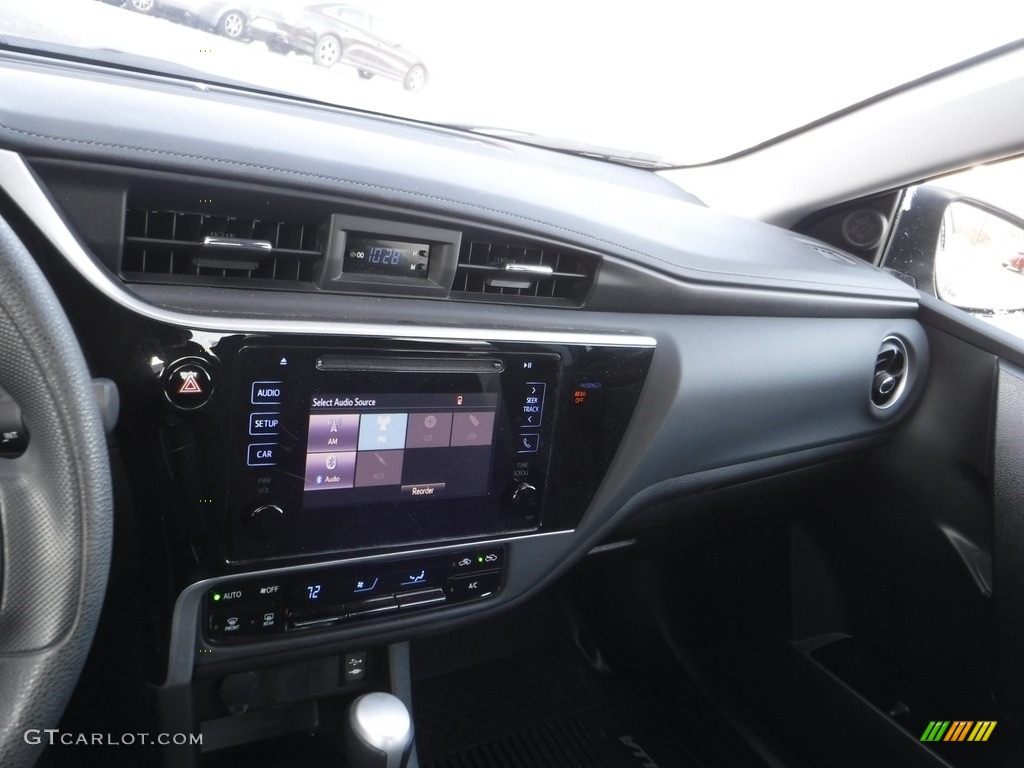 2019 Corolla LE - Falcon Gray metallic / Ash/Dark Gray photo #17