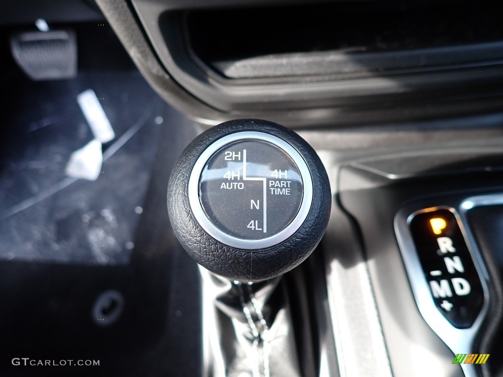2022 Jeep Wrangler Unlimited Sahara 4x4 8 Speed Automatic Transmission Photo #143549148
