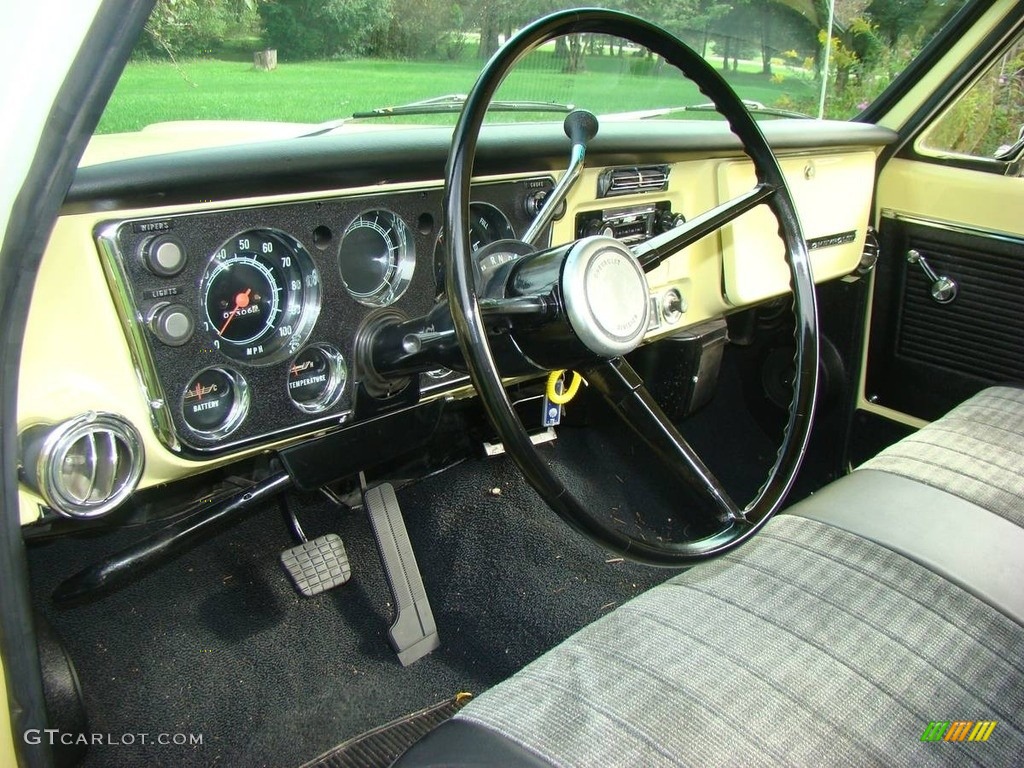 Black Interior 1968 Chevrolet C/K C10 Custom Regular Cab Photo #143550219