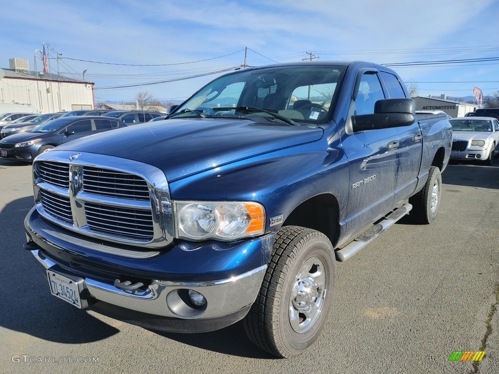 2004 Ram 2500 SLT Quad Cab 4x4 - Patriot Blue Pearl / Taupe photo #3