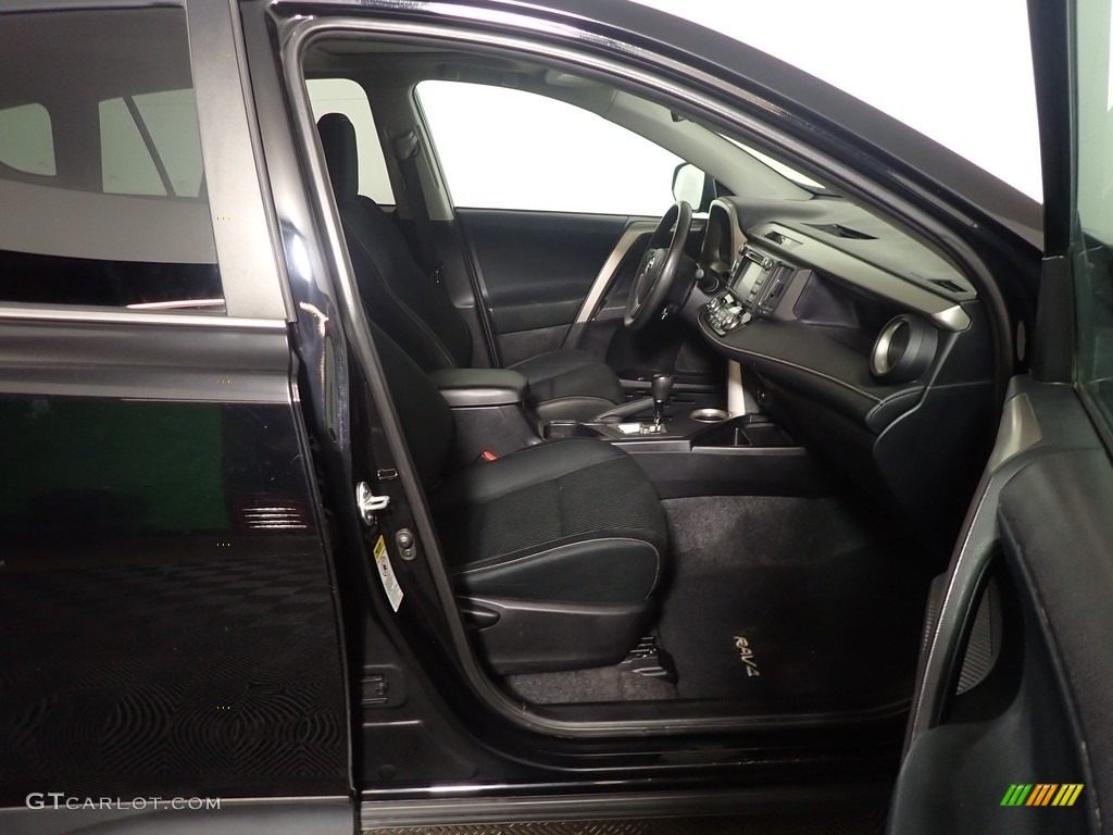 2015 RAV4 XLE - Black / Ash photo #40