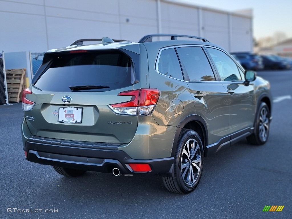 2021 Forester 2.5i Limited - Jasper Green Metallic / Gray photo #16