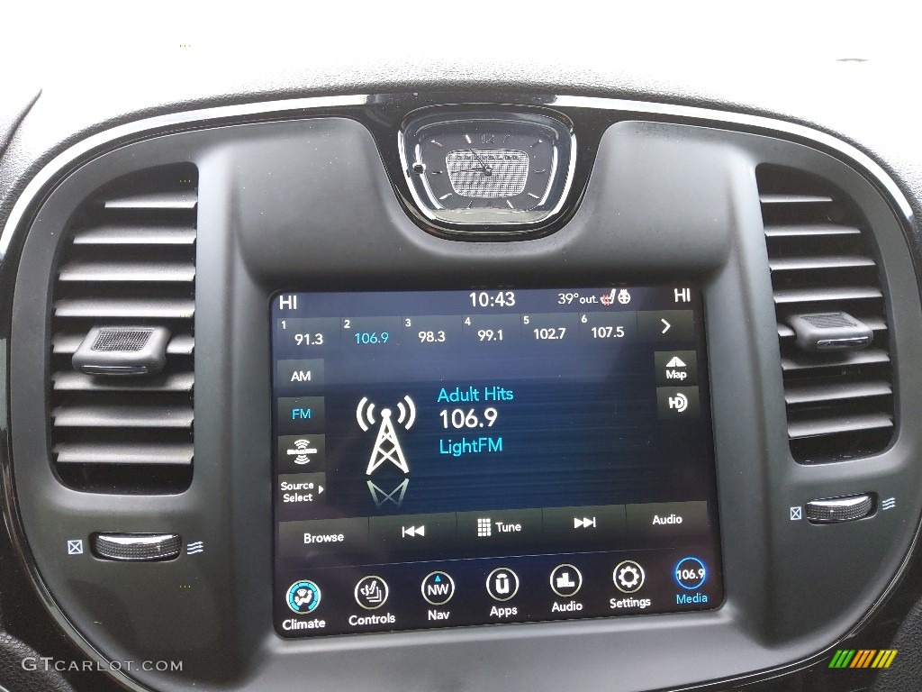 2021 Chrysler 300 S Controls Photo #143553784