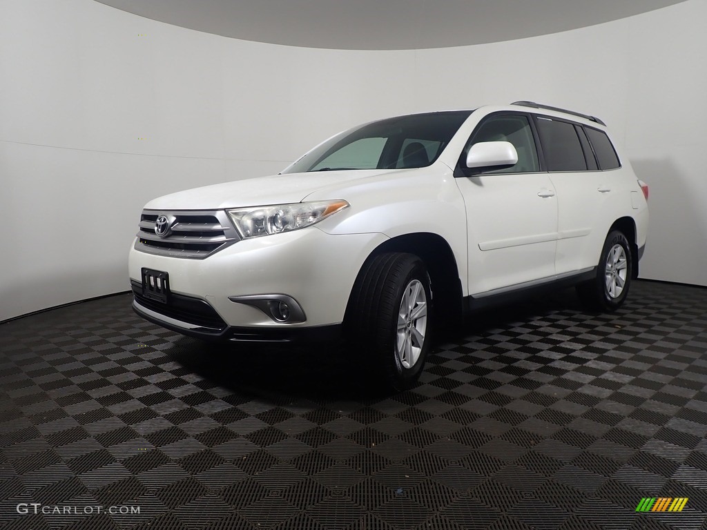 2013 Highlander V6 - Blizzard White Pearl / Ash photo #8