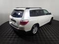 Blizzard White Pearl - Highlander V6 Photo No. 17