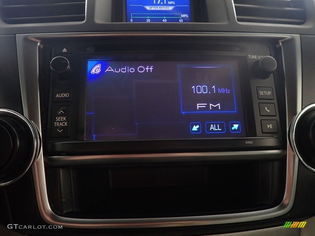 2013 Highlander V6 - Blizzard White Pearl / Ash photo #26