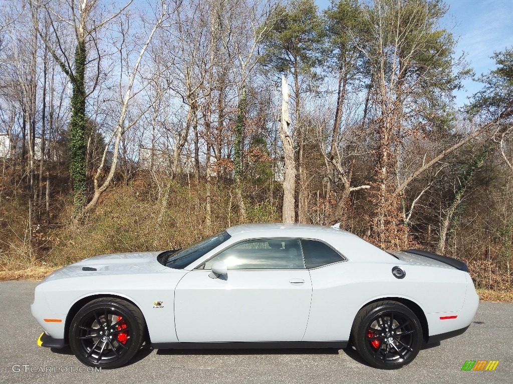 2021 Challenger R/T Scat Pack - Smoke Show / Black photo #1