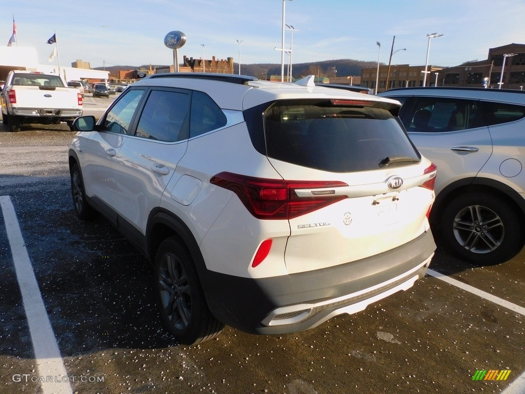 2021 Seltos S AWD - Clear White / Black photo #3