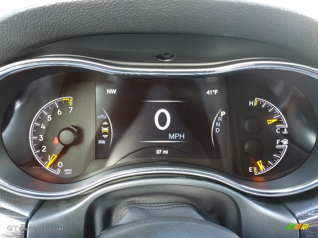 2021 Jeep Grand Cherokee Trailhawk 4x4 Gauges Photos