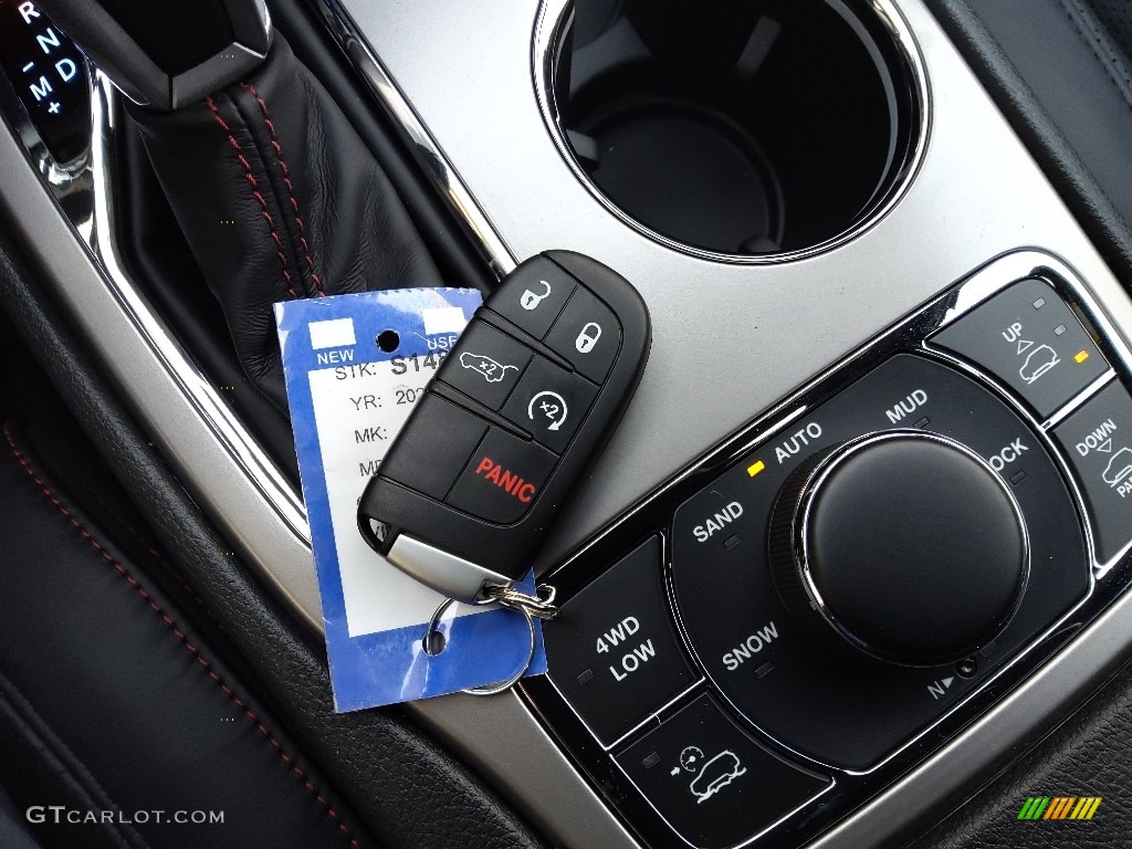 2021 Jeep Grand Cherokee Trailhawk 4x4 Controls Photos