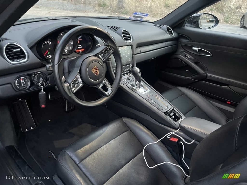 2018 Porsche 718 Cayman GTS Interior Color Photos