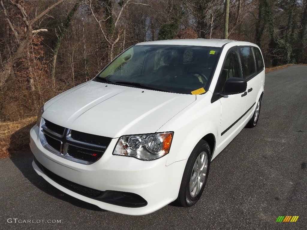 2016 Grand Caravan American Value Package - Bright White / Black/Sandstorm photo #2