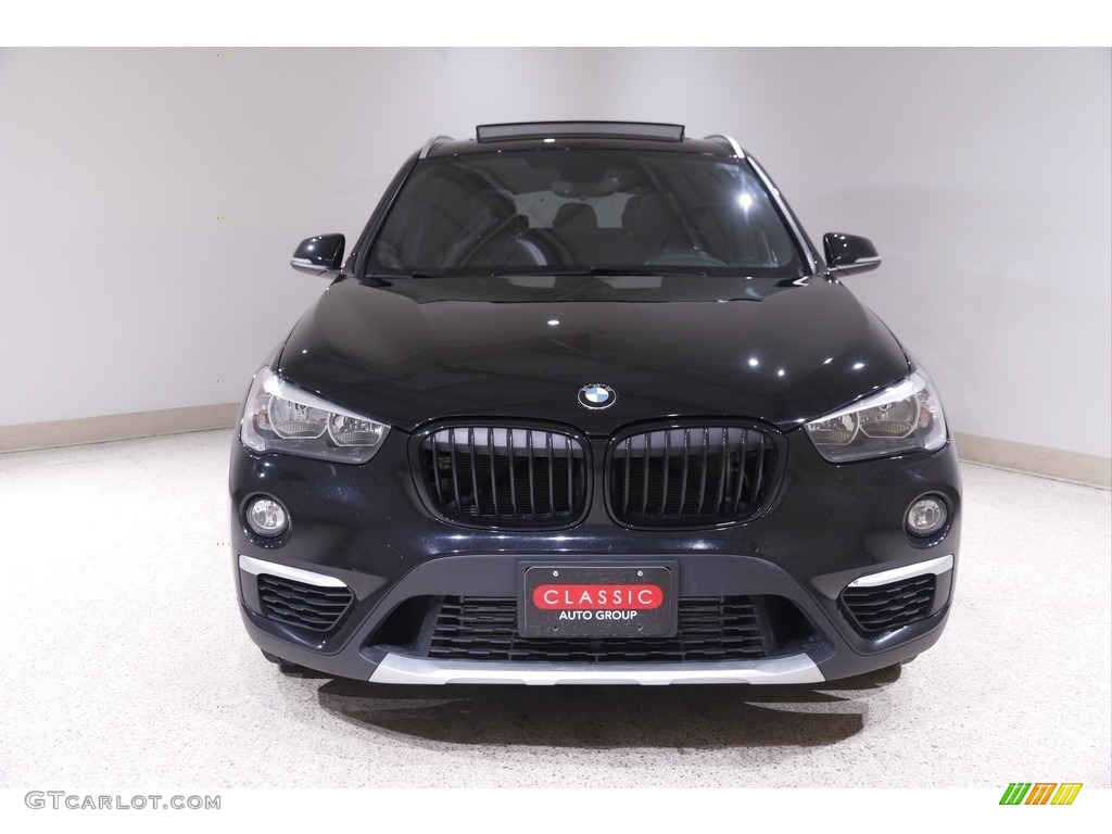 2018 X1 xDrive28i - Jet Black / Black photo #2