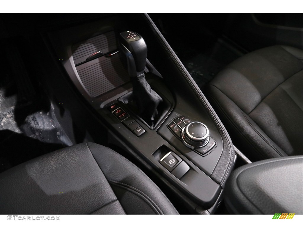 2018 X1 xDrive28i - Jet Black / Black photo #14