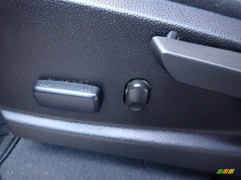 2019 Colorado LT Crew Cab 4x4 - Cajun Red Tintcoat / Jet Black photo #22