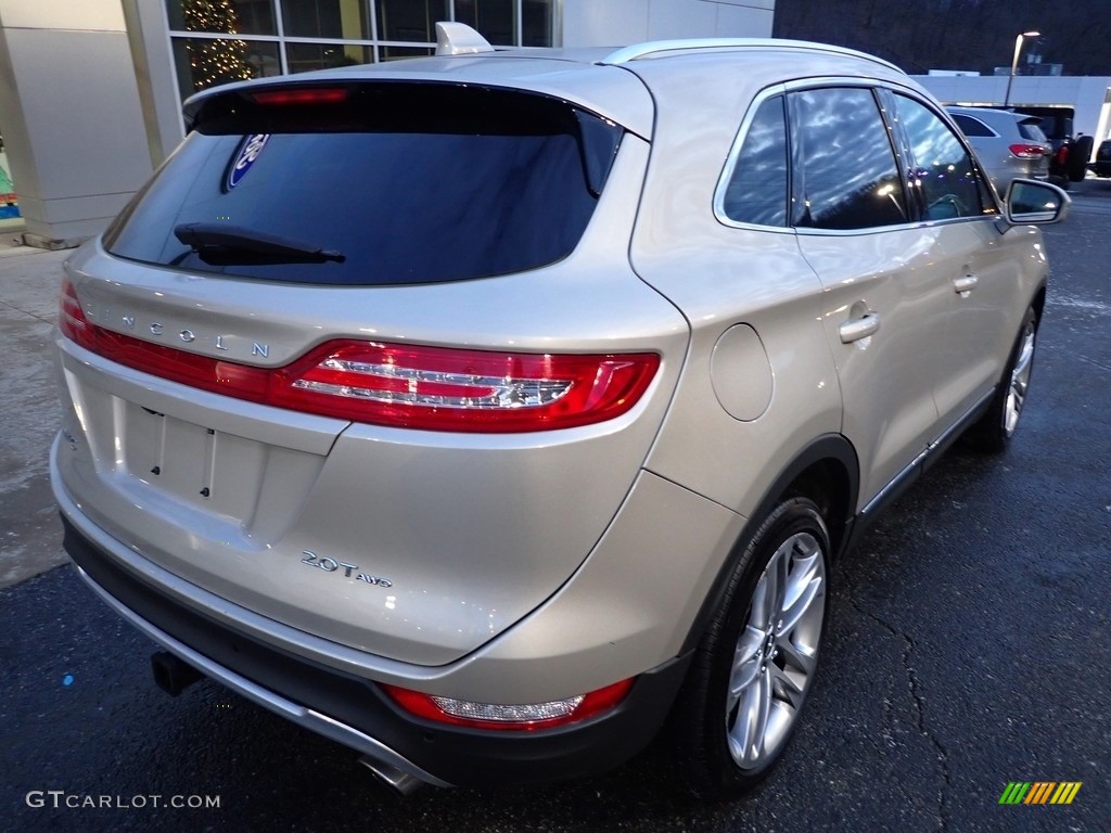 2017 MKC Reserve AWD - White Gold / Cappuccino photo #2