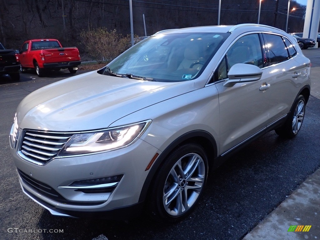 2017 MKC Reserve AWD - White Gold / Cappuccino photo #7