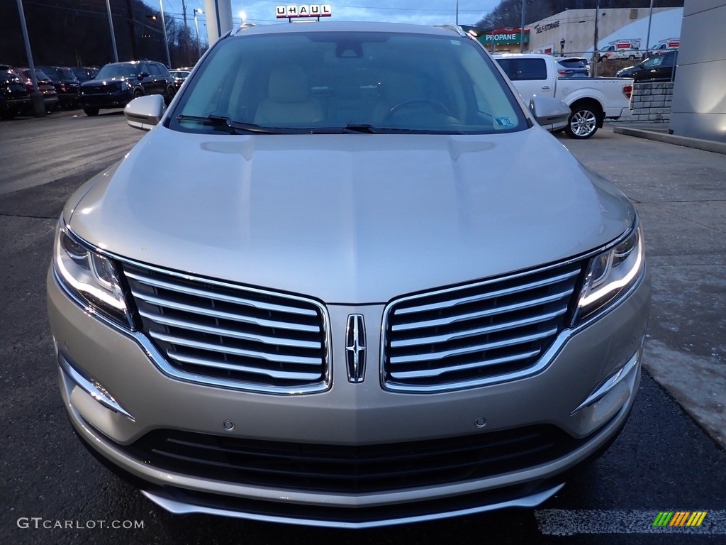2017 MKC Reserve AWD - White Gold / Cappuccino photo #8