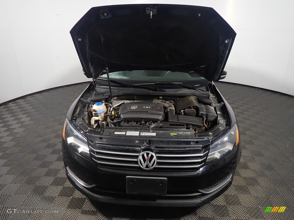 2015 Passat S Sedan - Black / Titan Black photo #5