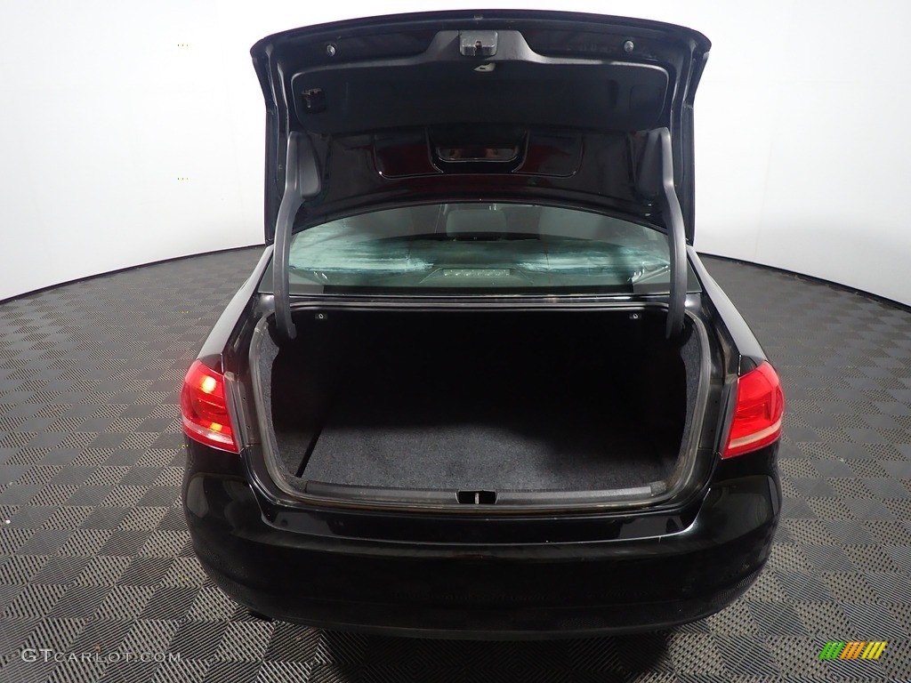 2015 Passat S Sedan - Black / Titan Black photo #13