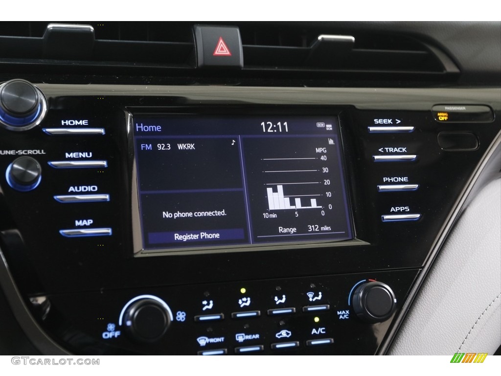 2019 Camry LE - Celestial Silver Metallic / Ash photo #10
