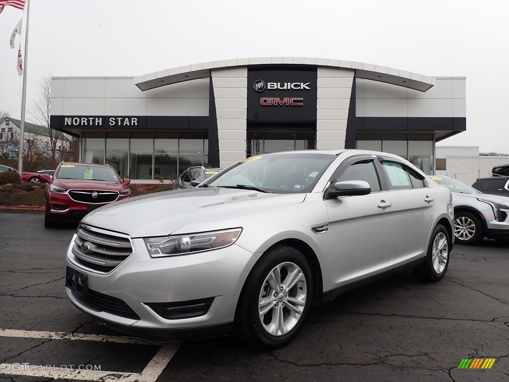 2018 Taurus SEL - Ingot Silver / Charcoal Black photo #1